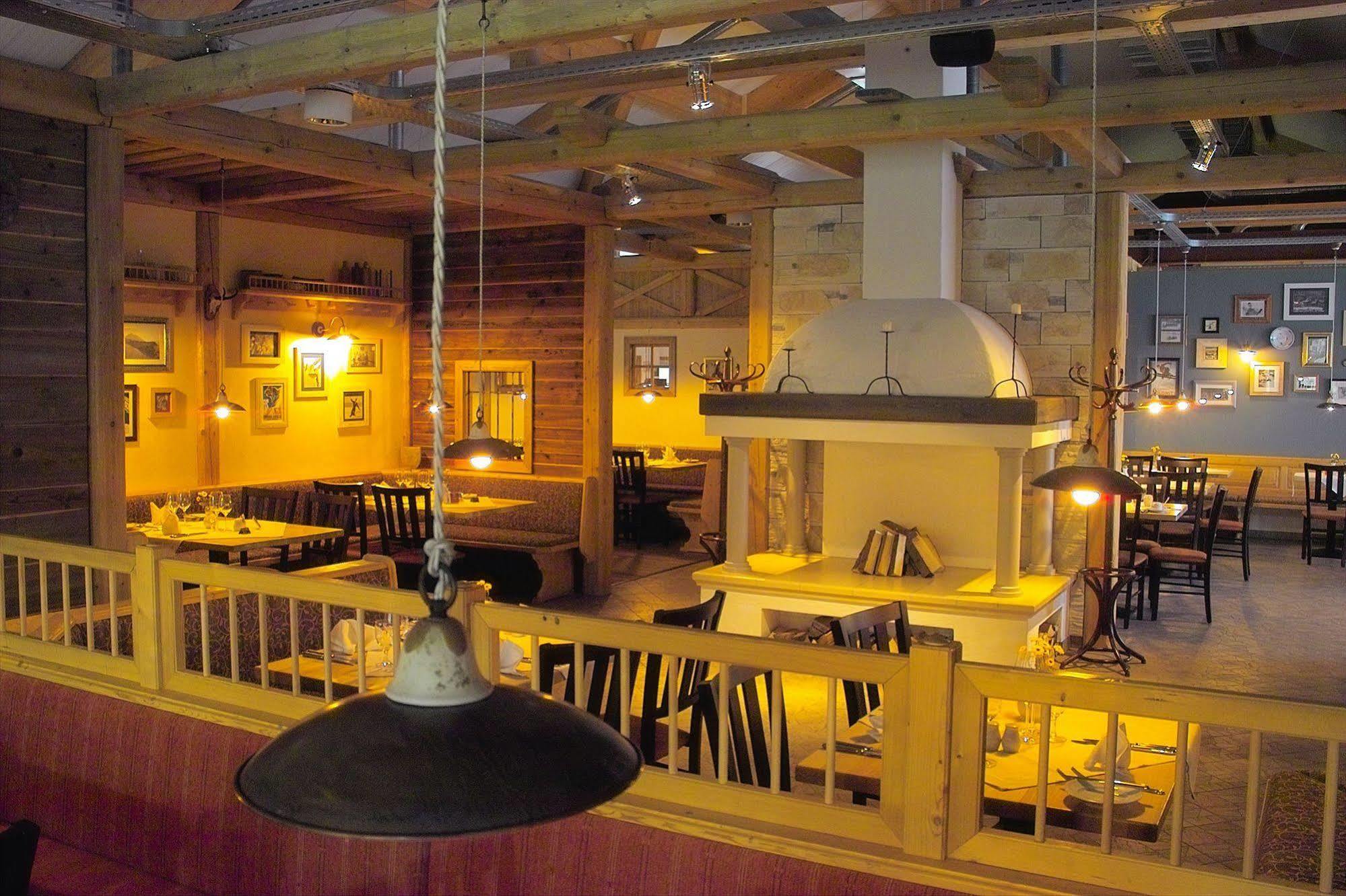 Hotel Hamburg-Wittenburg Van Der Valk ภายนอก รูปภาพ